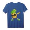 Ananas Sonnenbrille Sommer Urlaub T-Shirt - Lustiges Hawaii & Surfer Motiv für Strand & Tropen