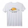 Gudetama Lazy Egg Pose T-Shirt – Offiziell lizenzierte Sanrio Bekleidung für Fans und Sammler