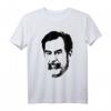 Saddam Hussein I Love Iraq T-Shirt – Klassisch geschnitten mit doppeltem Saum, perfekt für patriotische Statement-Shirts