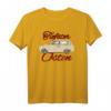 Tiefster Osten T-Shirt für DDR Kultauto-Liebhaber - Nostalgisches Design mit Zweitakt-Fahrzeugen, klassisch geschnitten