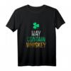 May Contain Whiskey - Lustiges Irish Whiskey Lover T-Shirt für St. Patrick's Day, Geburtstage & Weihnachten