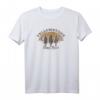 Yellowstone Dutton Ranch Group Shot Silhouette V2 T-Shirt – Offiziell lizenzierte Western- und Ranch-Mode für Fans