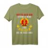 Hütte dich vor Sturm und Wind - Lustiges Ostdeutschland T-Shirt für Ostdeutsche, Ostalgie & Heimatliebhaber, perfekt als Weihnachts- oder Geburtstagsgeschenk