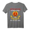 Hütte dich vor Sturm und Wind - Lustiges Ostdeutschland T-Shirt für Ostdeutsche, Ostalgie & Heimatliebhaber, perfekt als Weihnachts- oder Geburtstagsgeschenk