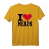 I Love Nerds T-Shirt mit rotem Herz – Klassisches Geek-Shirt für Nerds und Geeks, das deine Leidenschaft zeigt