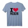 I Love Nerds T-Shirt mit rotem Herz – Klassisches Geek-Shirt für Nerds und Geeks, das deine Leidenschaft zeigt