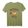 Lustiges Kaffee Montag Start in die Arbeitswoche T-Shirt - Humorvolles Oberteil für Morgenmuffel und Kaffeeliebhaber