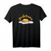 Gudetama Logo T-Shirt - Offiziell lizenzierte Sanrio Bekleidung für Fans von Gudetama und Sanrio