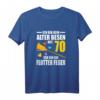 Alter Besen Junger Feger Frauen T-Shirt zum 70. Geburtstag - Lustige Geschenkidee für 70-Jährige Mütter, Freundinnen & Kolleginnen