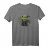Star Wars The Mandalorian The Child Rainbow T-Shirt - Offizielles Pride Merchandise für Star Wars Fans und LGBTQ+ Supporter