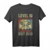Lustiges 10. Geburtstag T-Shirt für Jungen & Mädchen - Witzige Geschenkidee & Dekoration für den 10. Geburtstag 2013