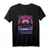 Lustiges Retro Waschbär T-Shirt im 80er & 90er Neon-Design - Vintage Synthwave Tier Shirt für Partygänger