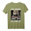 Guten Morgen? Ganz dünnes Eis! Lustiges Kaffee Spruch T-Shirt mit Katze für Morgenmuffel, Nachtschichtarbeiter & humorvolle Geschenke