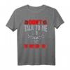 DON'T TALK TO ME I'M WORKING OUT T-Shirt - Humoriges Fitness Shirt für Sportler, klassisch geschnitten, doppelt genähter Saum