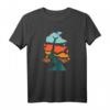Abstrakte Baumfarbflecken T-Shirt in bunten Farben – Künstlerisches Naturdesign mit Wurzeln und Flecken