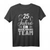 Hochzeitstag Jubiläum Silberhochzeit Ehepaar T-Shirt mit Spruch - Perfekte Dekoration & Geschenk für 25 Jahre Ehe