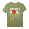 Goodbye 2021 Hello 2022 T-Shirt – Exklusives Silvester Outfit für den Jahreswechsel & Neujahrsgeschenk