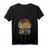 46 Jahre alt, seit 1978 legendär - Lustiges Retro Vintage T-Shirt mit V-Ausschnitt für Frauen zum Geburtstag