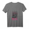 Damen T-Shirt 'Ich Bin Die Ich Geb Mir Die Kante Tante' mit V-Ausschnitt – Lustiges Partyoutfit für Frauen, die Bier, Sekt und Schnaps lieben