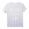 Herren Vatertag T-Shirt mit lustigem Spruch – Ich liebe es wenn meine Frau mich Holz machen lässt, ideal für Bierliebhaber, Handwerker & Humorvolle Geschenke