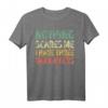 Herren T-Shirt 'Nothing Scares Me I Have Three Daughters' - Lustiges Vatertag Geschenk für Papa, Opa & Männer mit Humor