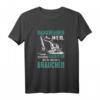 Baggerfahrer T-Shirt mit Spruch - Lustiges Geschenk für Baumaschinenführer, Bauarbeiter & Bauleiter zu Weihnachten & Geburtstag