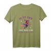 Ab 250 KM/H Zieht Mein Besen Nach Rechts - Lustiges Hexen Spruch T-Shirt für Halloween & Magie Fans