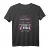 Claudia Name Vorname Geburtstag Geschenk T-Shirt – Witziges personalisiertes Outfit für Taufe, Geburtstag und besondere Anlässe
