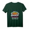 Damen Sandra Spruch T-Shirt - Und Gott schuf Sandra mit V-Ausschnitt, Vintage Retro Design, Perfekt zum Geburtstag