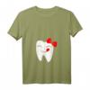 Damen Zahn Mit Gesicht und Schleife T-Shirt mit V-Ausschnitt – Lustiges Zahnärztet-Shirt für Zahnarzt, Helfer & Praxisteam