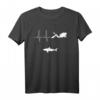 Lustiges Herzschlag Tauchsport Design mit Hai Unterwasser T-Shirt – Perfekt als Geschenk für Tauchlehrer, Freunde & Tauchsportfans