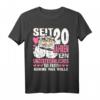 Porzellanhochzeit T-Shirt zum 20. Hochzeitstag - Humorvolles Motiv für Verliebte Paare mit Schafen