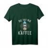 Damen Pinguin T-Shirt mit lustigem Spruch 'Die tut nix die will nur Kaffee' – Perfekt für Büro, Morgenmuffel & Kaffeeliebhaberinnen