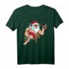 Weihnachten im Juli Weihnachtsmann am Strand T-Shirt – Humorvolles Sommer-Weihnachtsdesign für Surfer und Strandfans