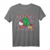 Hello Kitty Christmas Tree Celebration Presents T-Shirt – Lizenzierte Sanrio Weihnachtsbekleidung für Fans